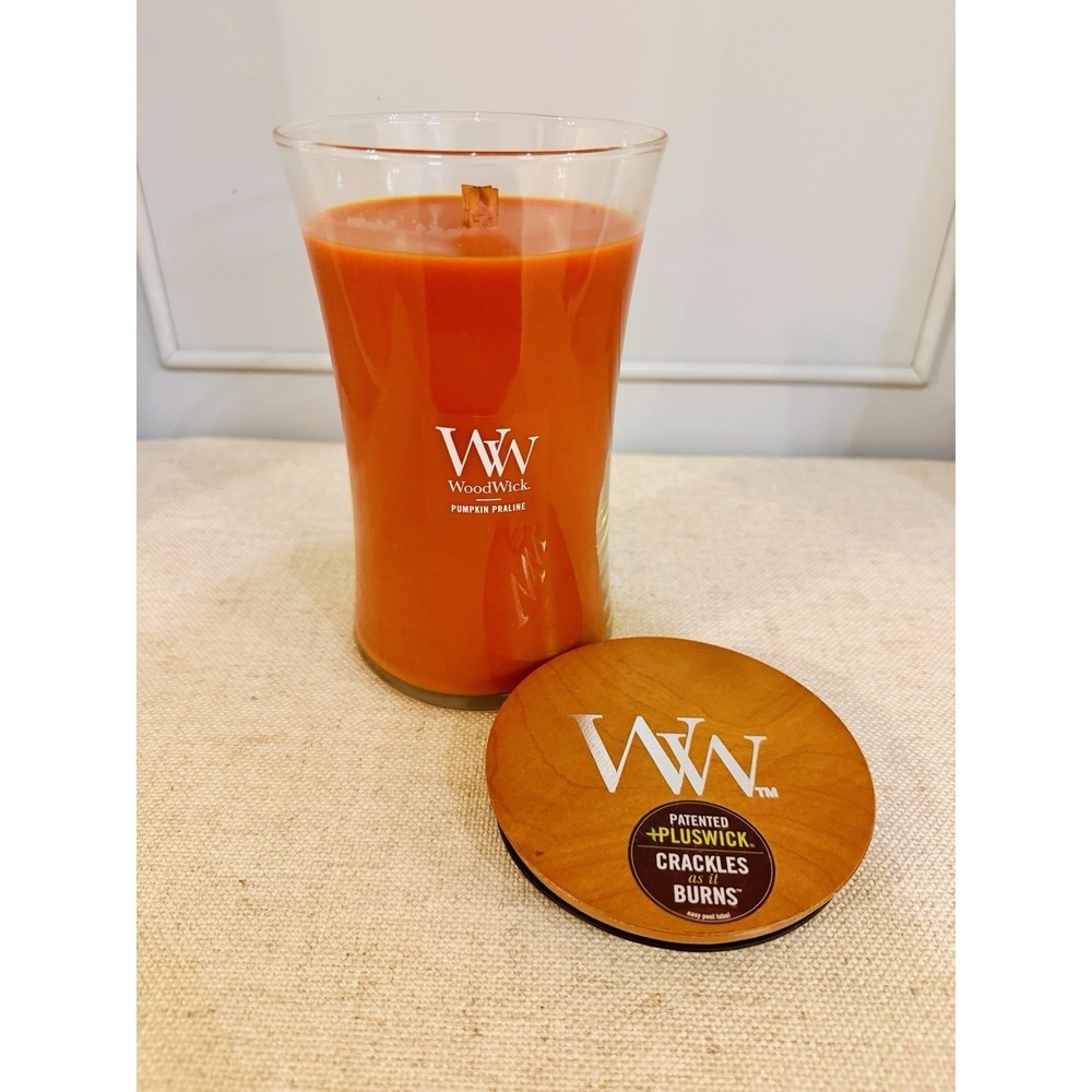 WoodWick Pumpkin Praline Large Hourglass Scented Candle 21.5 oz Pluswick Crackle